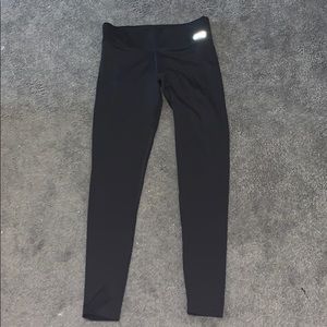 PINK Ultimate Yoga Leggings